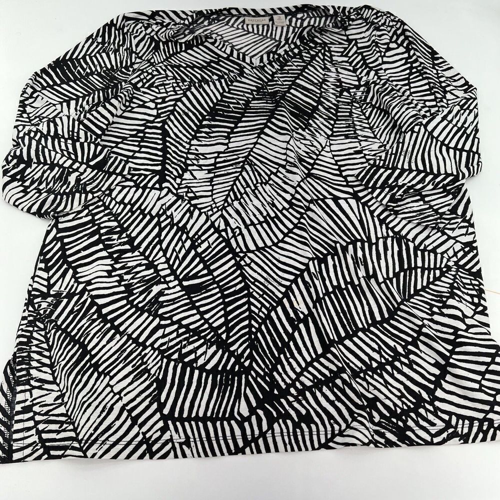Chicos Black White Jungle Leaf Pattern Blouse Size XL
